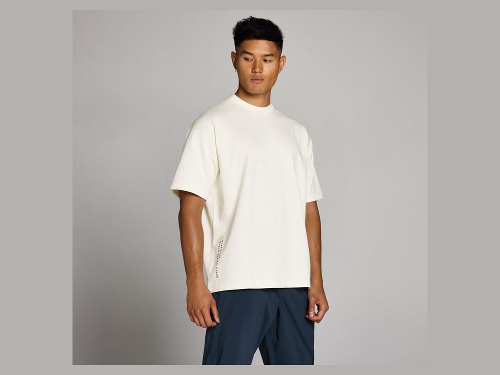 Myprotein Men’s Oversized T-Shirt — Ecru